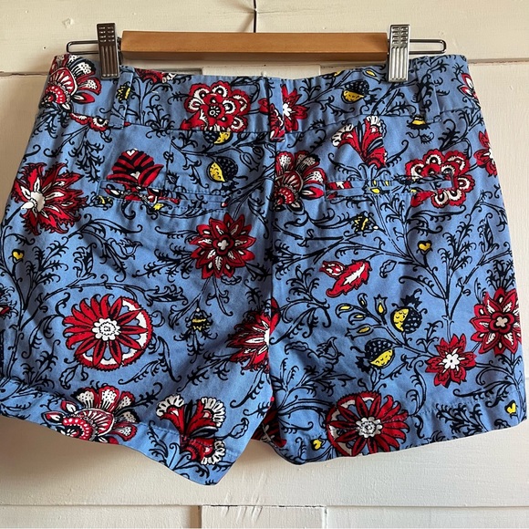 Loft Chic Shorts - Picture 4 of 6